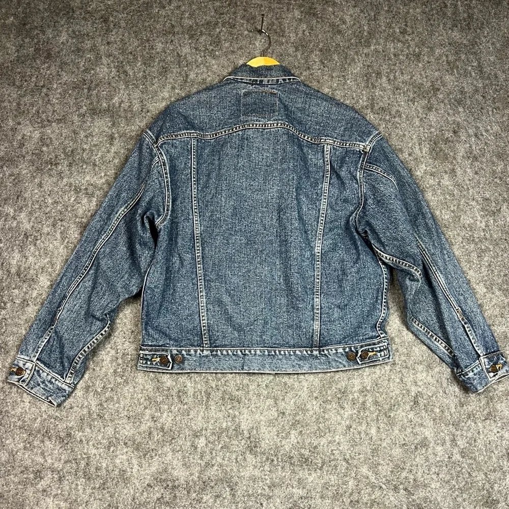 VTG 1995 Levi Blue Jean Jacket 70507 4890 Made USA Light Wash Denim Trucker M